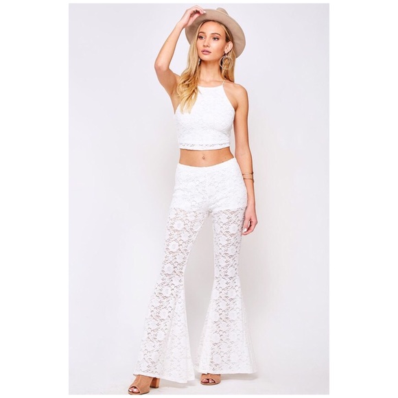 CLEARANCE Boho Ivory Lace Halter Crop Top - Picture 5 of 6